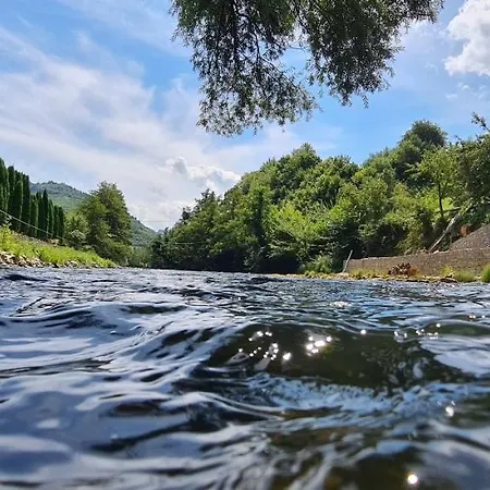 River House Tatil Evi