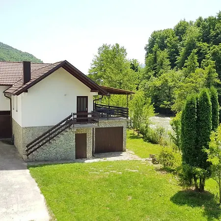 Nyaraló River House Jajca