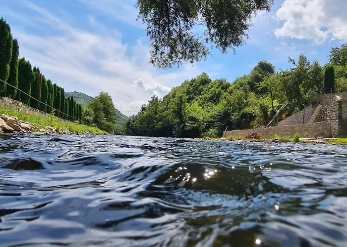 River House 度假居
