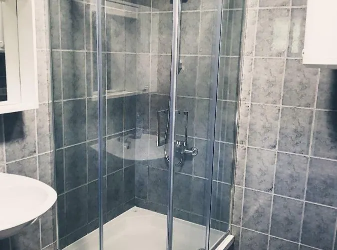 度假居 River House *